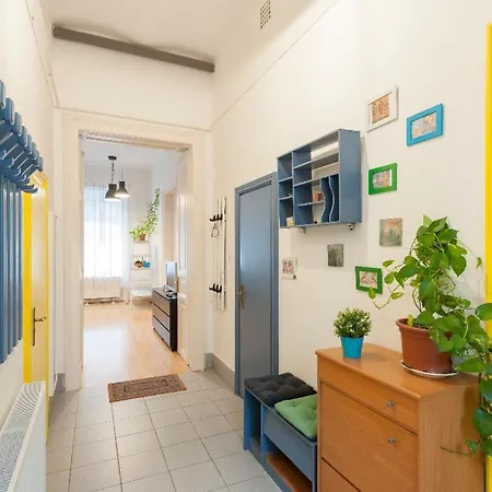 Lala Apartment